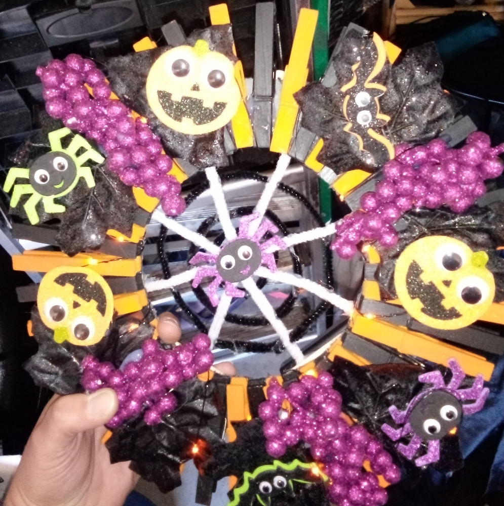 Halloween wreath